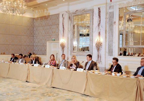“İş Dünyasında Risk Yönetimi” toplantısı yapıldı